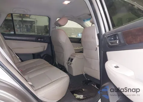 2016 Subaru Outback 2.5I Limited z USA, uszkodzony, nr VIN 4S4BSAJC8G3286864